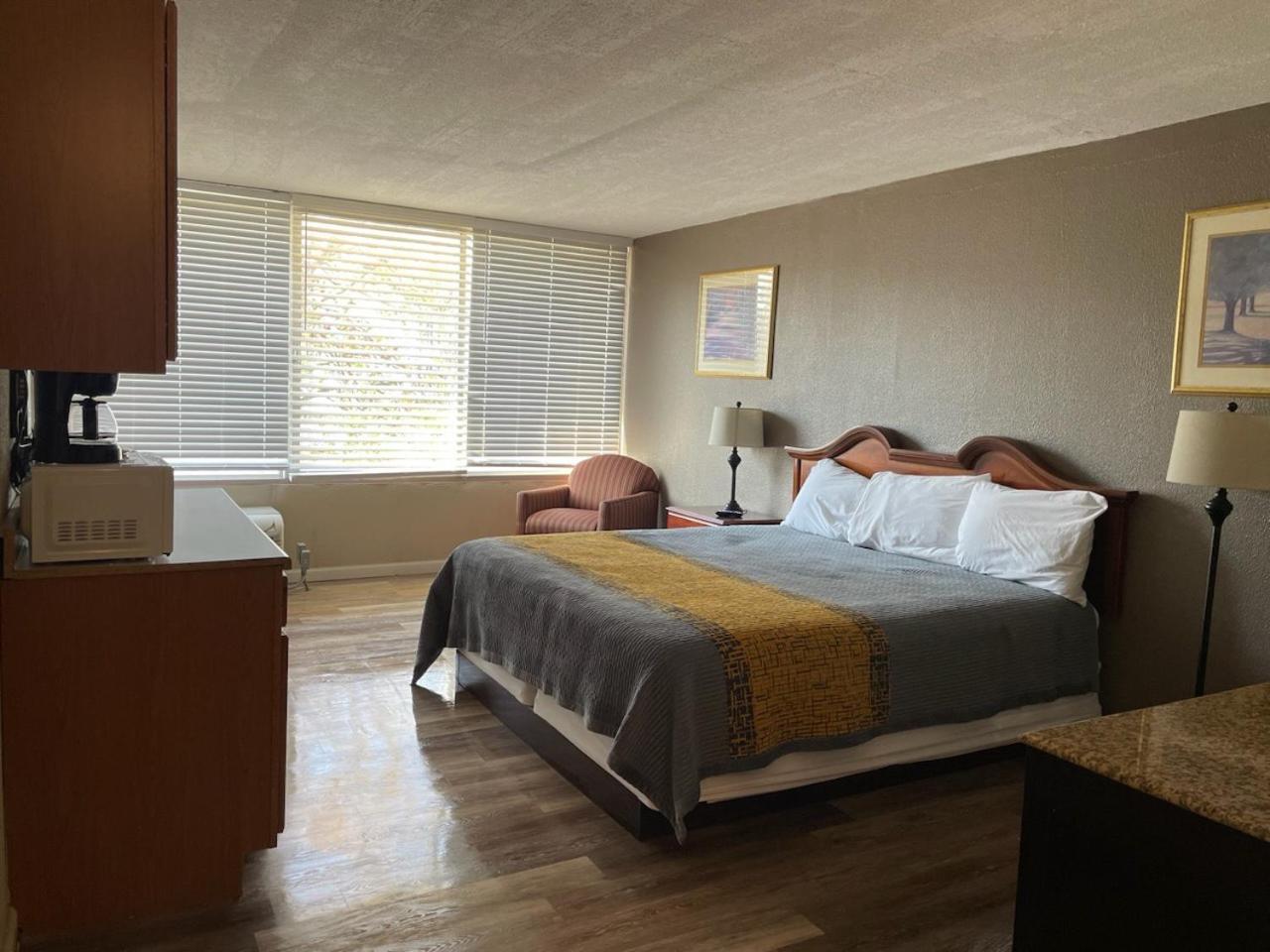 Apm Inn & Suites Martinsburg Exteriér fotografie